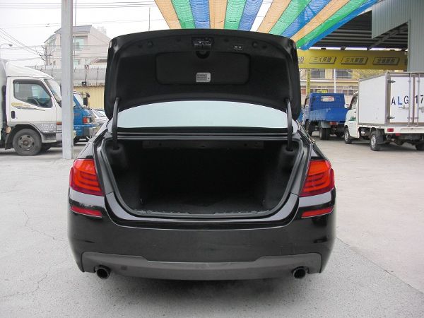 2010年 BMW 535I F10型黑 照片8