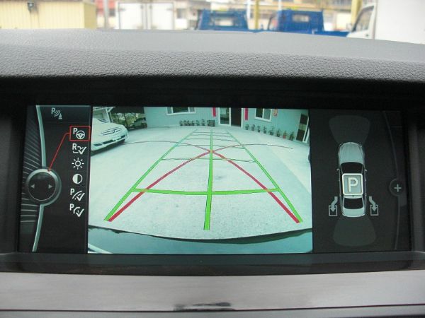 2010年 BMW 535I F10型黑 照片9