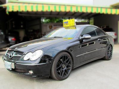 BENZ C209型 轎跑 黑 照片5