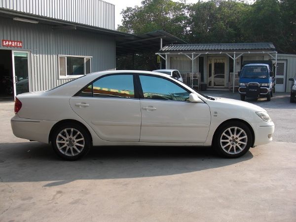 04年 豐田 CAMRY E版 白 照片5