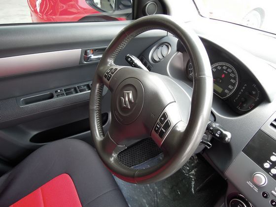 Suzuki 鈴木/Swift 照片6