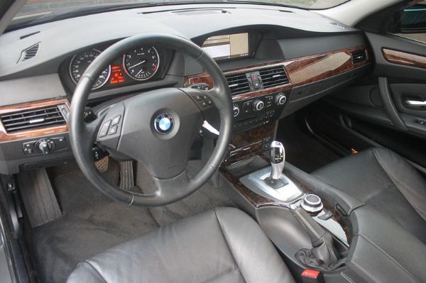 E60 530 中古車 免頭款 照片4