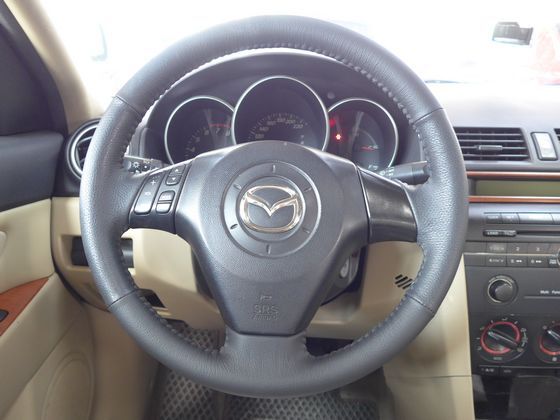 Mazda 馬自達/馬3 1.6 照片6