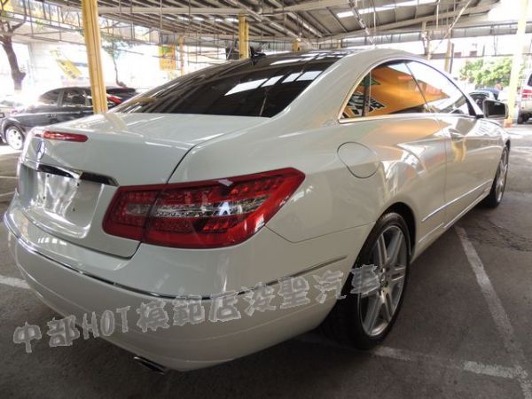 2010年賓士 E350 白 110萬 照片10