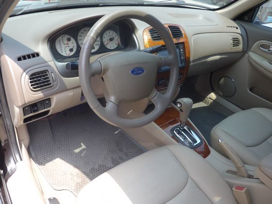 福特/Tierra LS 2003 照片8