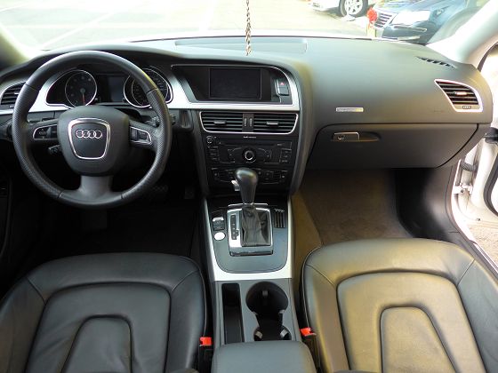 Audi 奧迪/A5 照片2