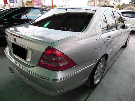 2001 Benz C240 2.6 照片10