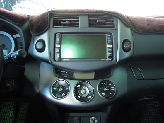 Toyota 豐田/RAV4 照片6
