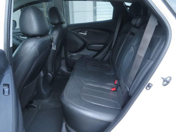 Hyundai 現代 IX35 2.4 照片4