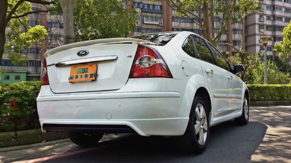 【FORD FOCUS 頂級】 照片2