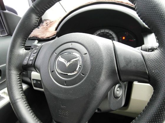 Mazda 馬自達 馬5 2.0 照片3