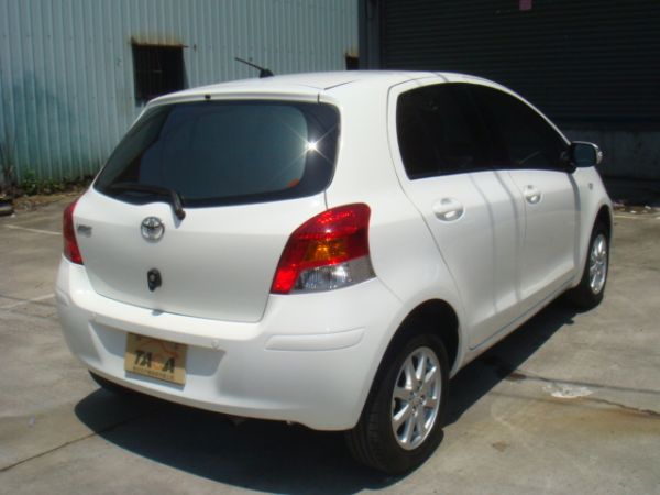 TOYOTA YARIS 照片2