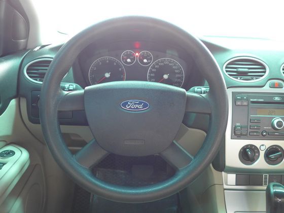 Ford 福特/Focus 1.8 照片6