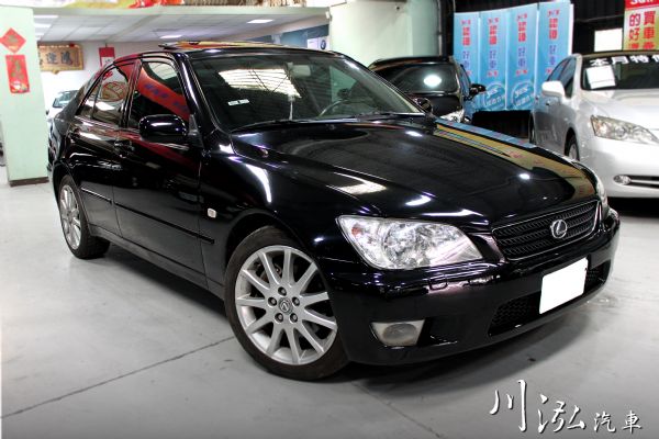 LEXUS IS 05年 IS200黑內 照片1