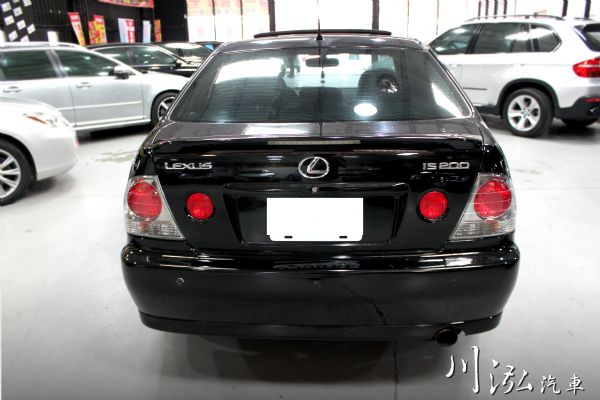 LEXUS IS 05年 IS200黑內 照片8