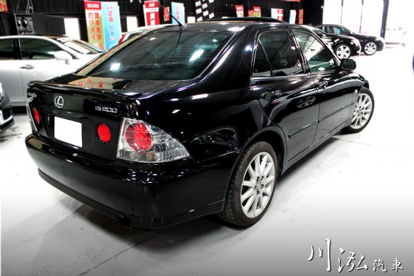 LEXUS IS 05年 IS200黑內 照片9