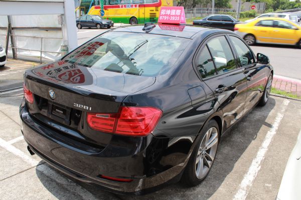 BMW328i SPORTLINE 照片5