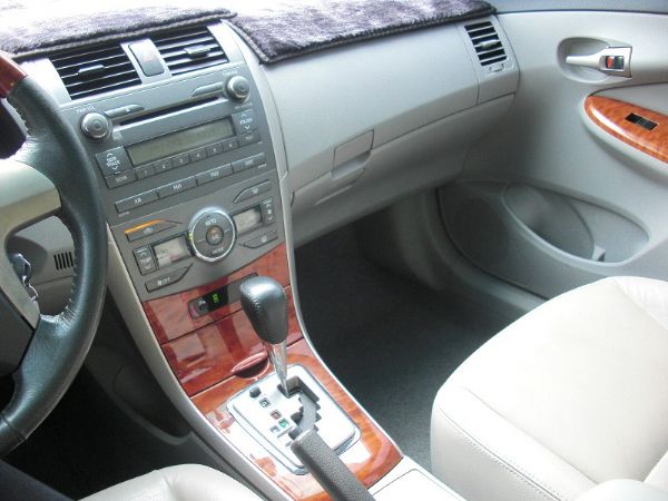 豐田 ALTIS  08年 1.8 照片9