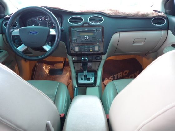 Ford 福特/Focus 1.8 照片2