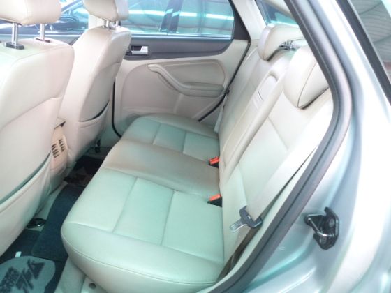 Ford 福特/Focus 1.8 照片5