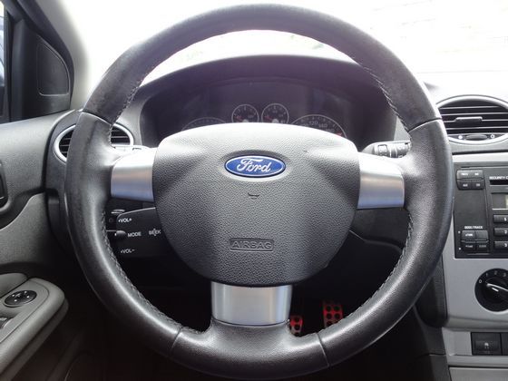 Ford 福特/Focus 2.0 照片6
