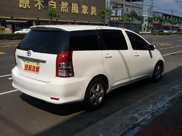 TOYOTA 豐田 Wish  照片2