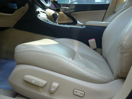 Lexus凌志 IS250 2.5 照片4