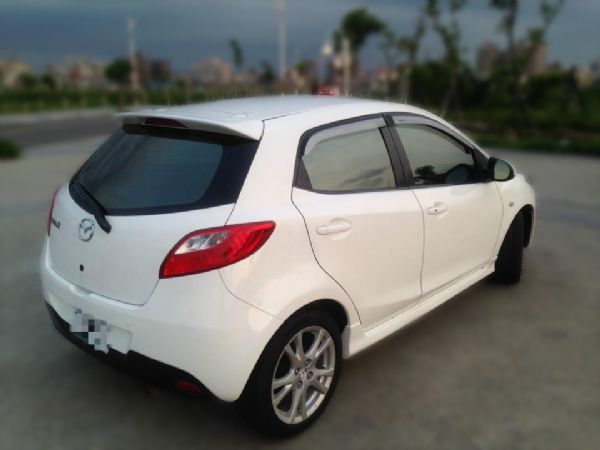 08 MAZDA 2 車況極優 都市首選 照片3