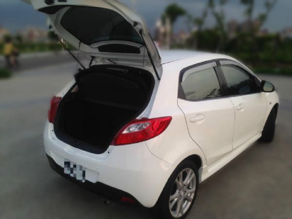 08 MAZDA 2 車況極優 都市首選 照片5