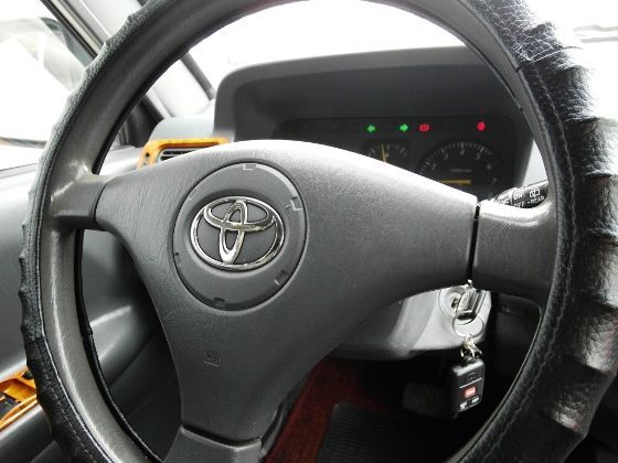 Toyota豐田 Zace 瑞獅 1.8 照片3