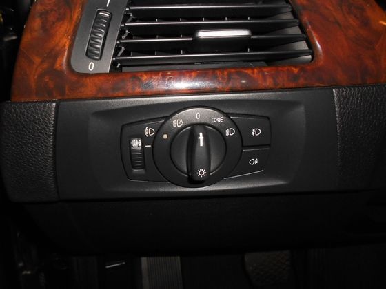 BMW 寶馬/320 I 照片8