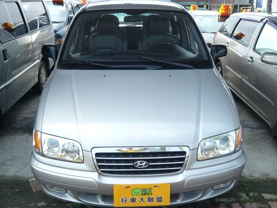 Hyundai現代 Trajet 2.0 照片1