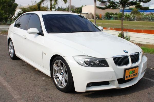 1萬交車 BMW E90 323 中古車 照片1