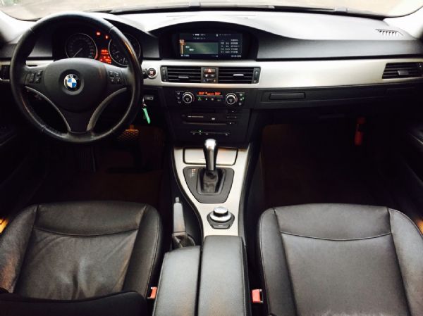 1萬交車 日規 E90 335i 中古車 照片2