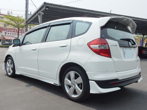 2014年本田 FIT 1.5 白 照片5