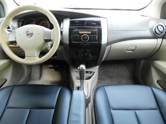 Nissan 日產 Livina 1.6 照片2