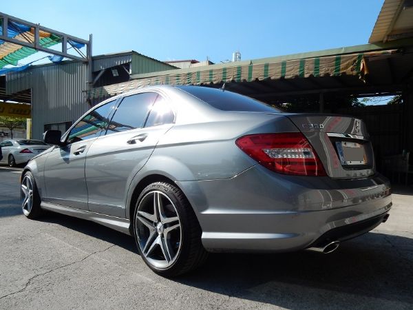 08年賓士C300AMG 3.0 照片5