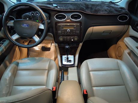 Ford 福特/Focus 1.8 照片2