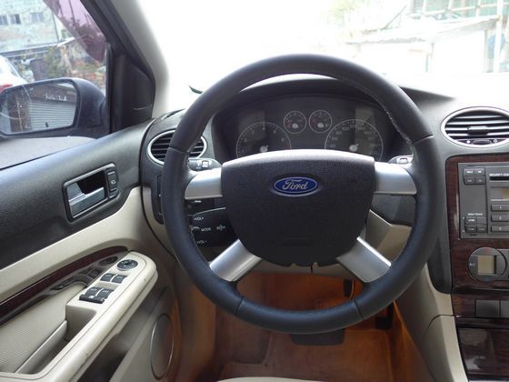 Ford 福特/Focus 1.8 照片3