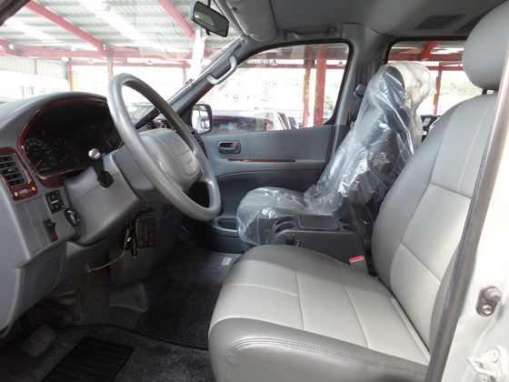 Toyota 豐田/Hiace Sole 照片4