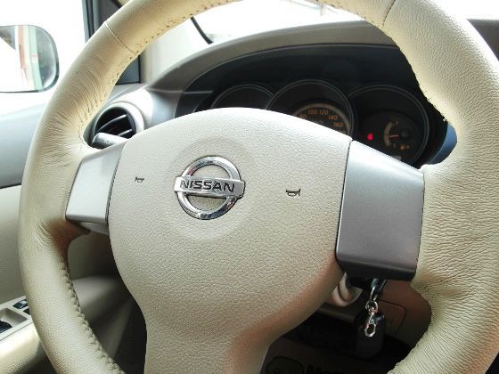 Nissan日產  Livina 1.6 照片3
