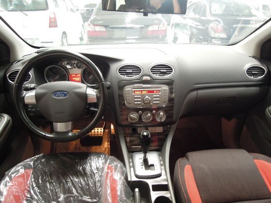 Ford 福特/Focus 2.0 照片2