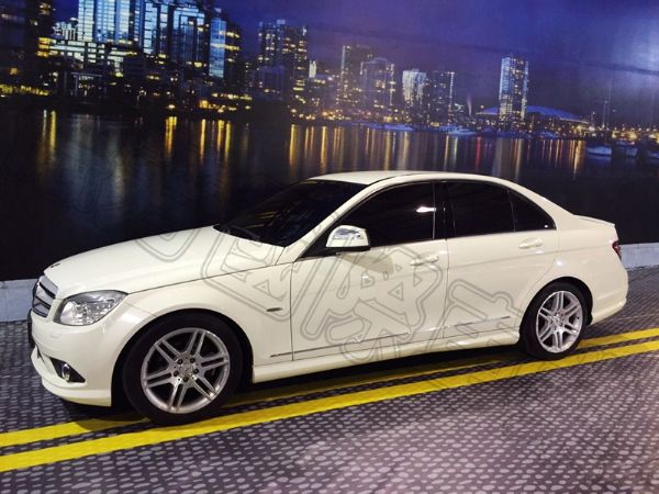 一萬交車 BENZ C250 中古車 照片2