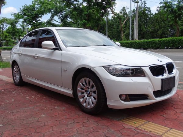  2009 BMW 320i  E90型 照片1