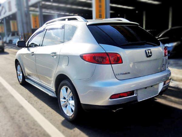 2010 納智捷 SUV 4WD 2.2 照片10