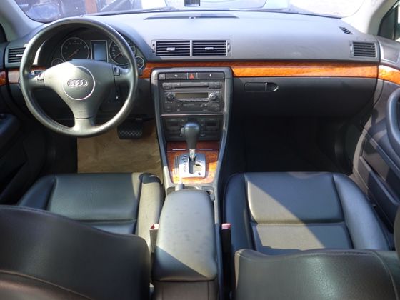 Audi 奧迪/A4 1.8T 照片2