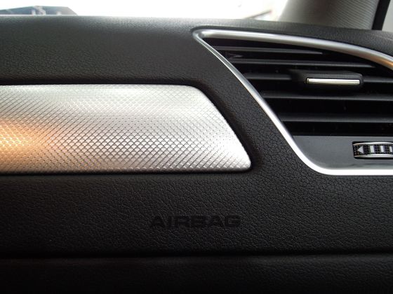 Audi 奧迪/A4 1.8T Avan 照片6