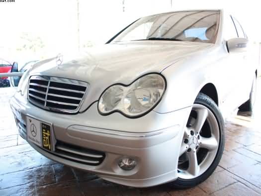 Benz 賓士 C-Class C320 照片2