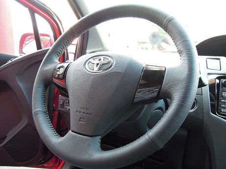 Toyota 豐田/Yaris 照片3