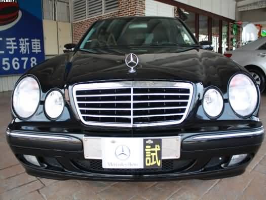 Benz 賓士 E-Class E320 照片1